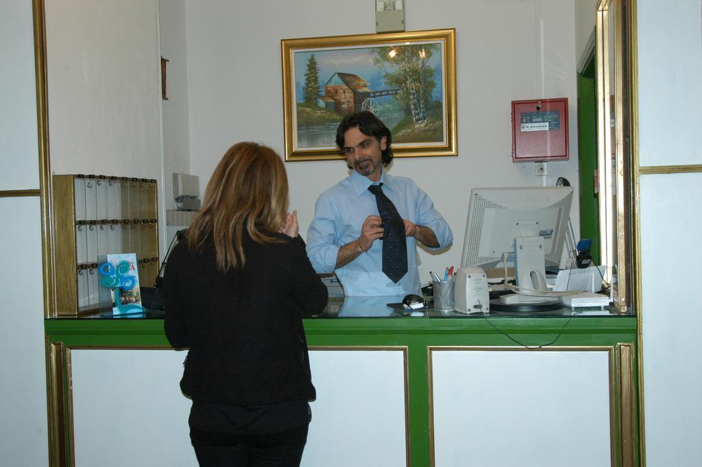 Amica Hotel Salsomaggiore Terme Buitenkant foto